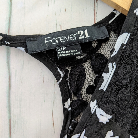 3/$20 Forever 21 Black White Cat Print Lace Dress - Picture 7 of 13